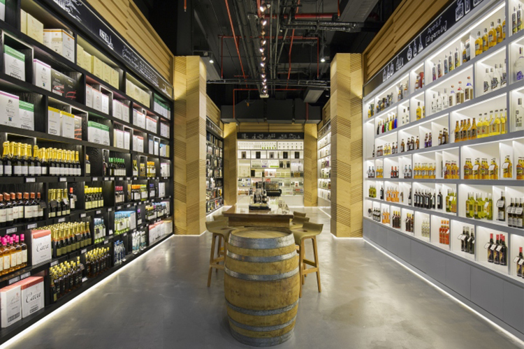 時尚簡約煙酒莊裝修設(shè)計(jì)-第5張圖片-上海古都建筑設(shè)計(jì)集團(tuán)