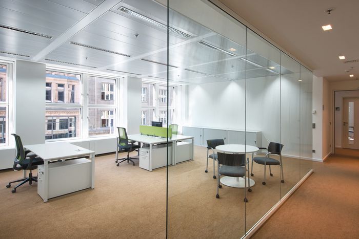 藥業(yè)公司辦公室設(shè)計布局方案-辦公室裝修設(shè)計效果圖-第2張圖片-上海古都建筑設(shè)計集團